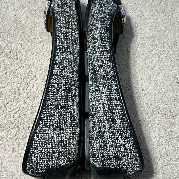 Michael Kors Blck/White Flats - Picture 4 of 6